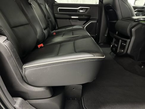 Used 2025 RAM 1500 Laramie AWD/4WD image 47