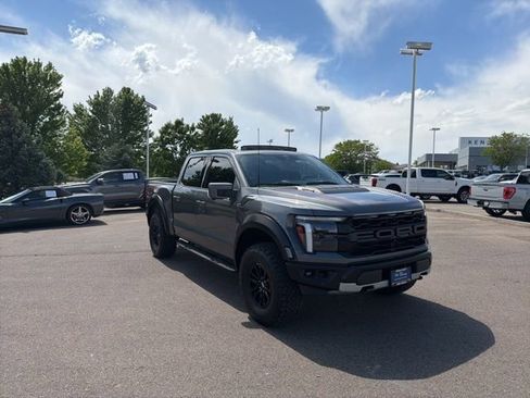 Used 2025 Ford F150 Raptor AWD/4WD image 8