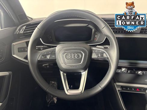 Used 2025 Audi Q3 2.0T Premium image 16