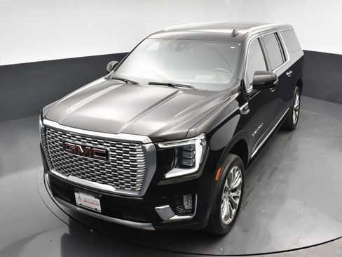 Used 2022 GMC Yukon XL Denali w/ Max Trailering Package image 23
