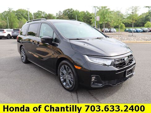 Certified 2025 Honda Odyssey Touring image 1