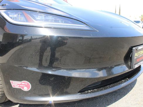 Used 2024 Tesla Model 3 Long Range AWD/4WD image 41