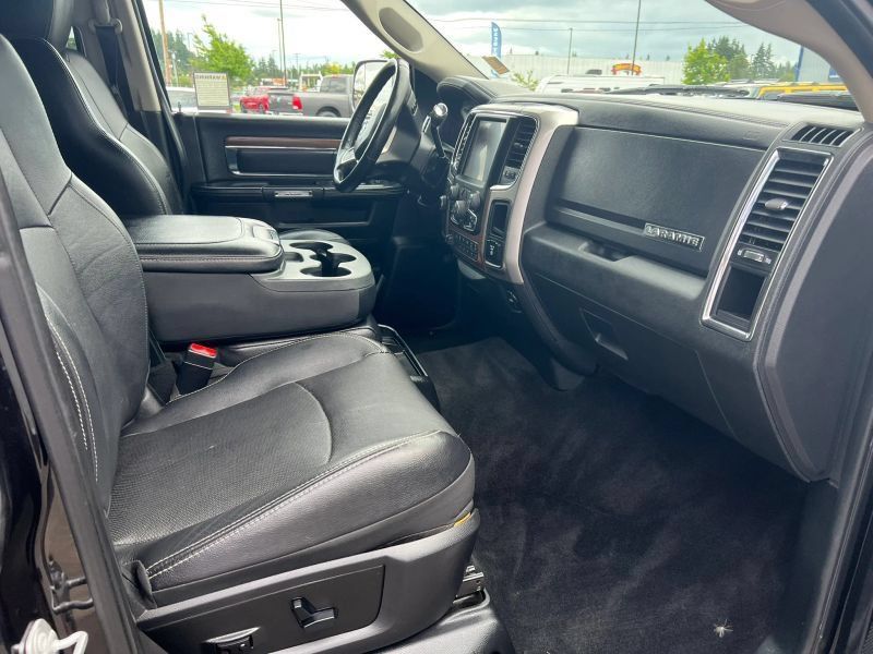 Used 2017 RAM 3500 Laramie w/ Snow Chief Group AWD/4WD image 7