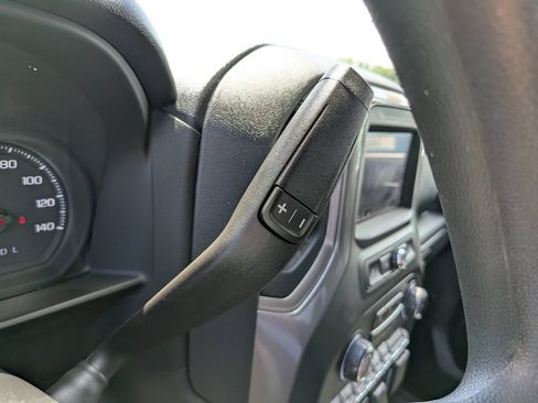 Used 2025 Chevrolet Silverado 1500 Custom RWD image 30