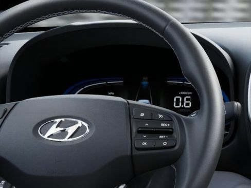 New 2026 Hyundai Venue SEL FWD image 14