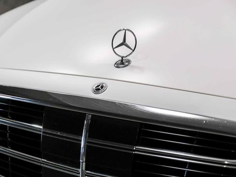 Certified 2023 Mercedes-Benz S 580e 4MATIC Sedan image 13