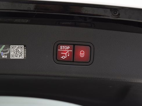 Certified 2026 Mercedes-Benz GLC 300 image 30