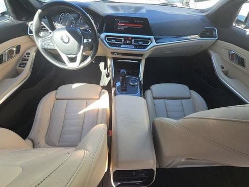 Used 2020 BMW 330i xDrive Sedan w/ Convenience Package AWD/4WD image 13
