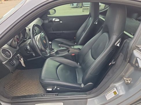 Used 2006 Porsche Cayman S RWD image 3