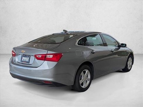 Used 2024 Chevrolet Malibu LT FWD image 5
