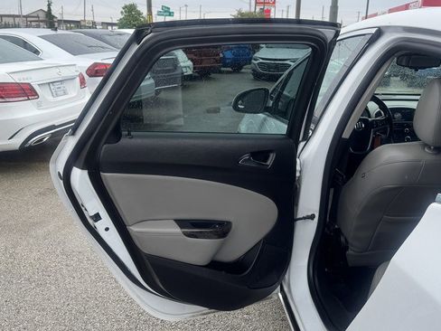 Used 2016 Buick Verano w/ Comfort Package FWD image 20