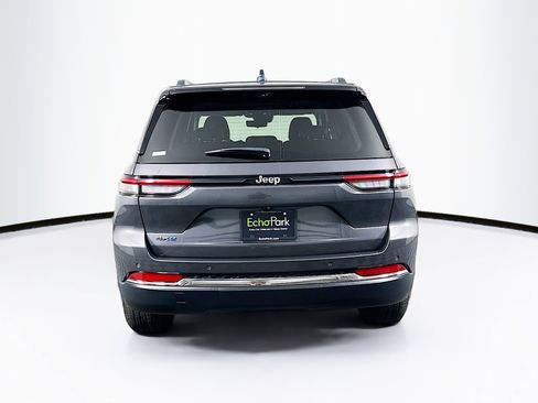 Used 2022 Jeep Grand Cherokee Limited 4xe w/ Luxury Tech Group II AWD/4WD image 7