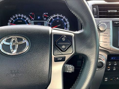 Used 2016 Toyota 4Runner Limited image 28