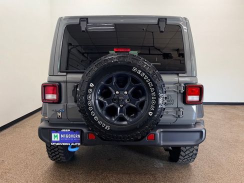 Used 2023 Jeep Wrangler Unlimited w/ Sun & Screen Package AWD/4WD image 4