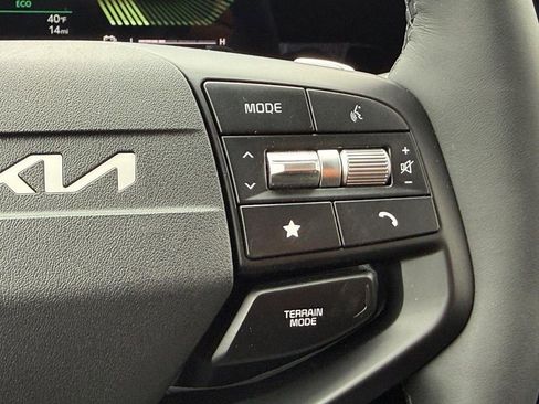 New 2026 Kia Sportage S image 10