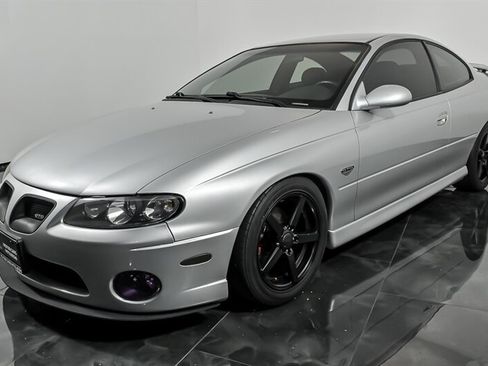 Used 2004 Pontiac GTO RWD image 5