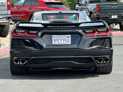 Used 2022 Chevrolet Corvette Stingray Premium Conv w/ Z51 Performance Package RWD image 6