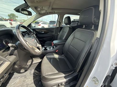 Used 2020 GMC Terrain Denali w/ Denali Premium Package AWD/4WD image 11