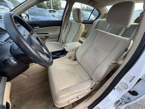Used 2011 Honda Accord LX-P image 25