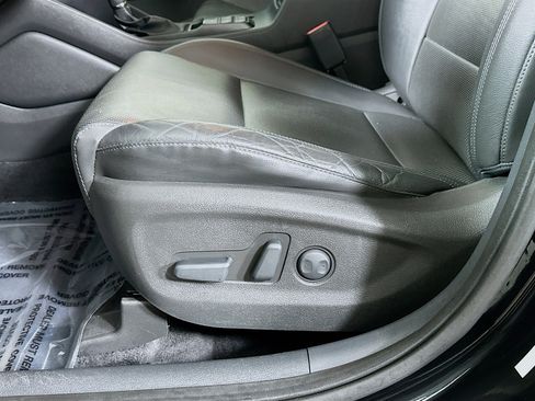 Certified 2021 Hyundai Tucson Limited w/ Cargo Package image 19