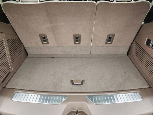 New 2026 GMC Yukon Denali image 7