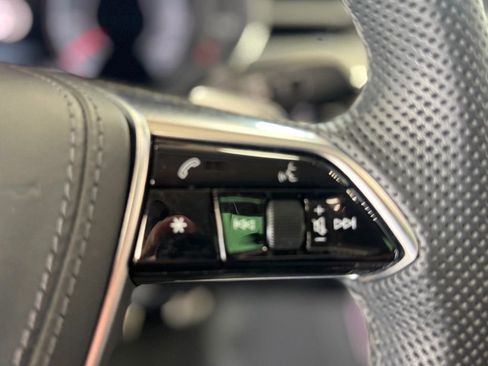 Used 2023 Audi S8 w/ S8 Comfort Plus Package image 19