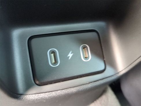 New 2026 Hyundai Elantra Limited image 15