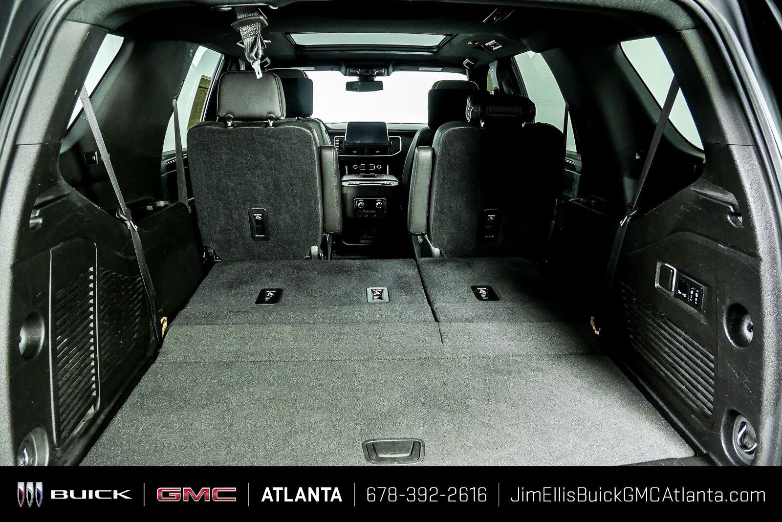 Used 2021 GMC Yukon SLT w/ SLT Premium Package RWD image 37