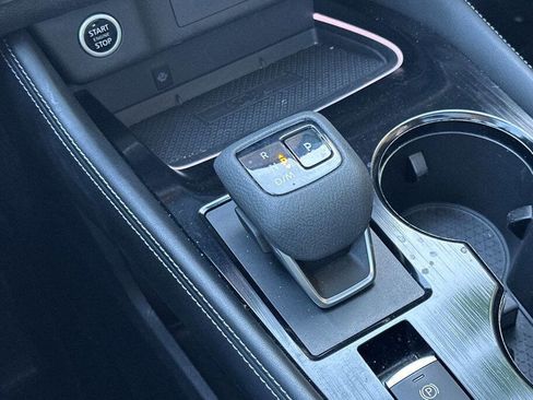 Used 2021 Nissan Rogue Platinum image 22