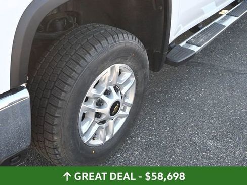 Used 2025 Chevrolet Silverado 2500 LT w/ Safety Package AWD/4WD image 16