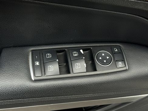 Used 2012 Mercedes-Benz E 350 Cabriolet image 12