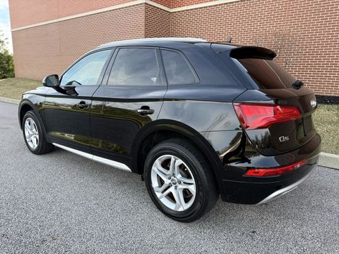 Used 2018 Audi Q5 2.0T Premium image 12