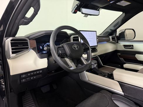 Used 2024 Toyota Sequoia Capstone AWD/4WD image 4