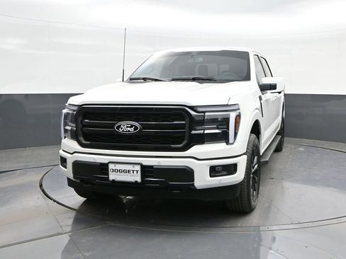 Used 2025 Ford F150 Lariat w/ Equipment Group 501A Mid image 30