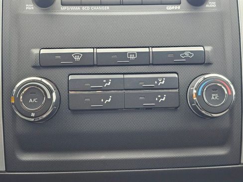 Used 2011 Nissan Xterra PRO-4X AWD/4WD image 32