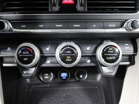 Used 2023 Genesis G70 2.0T w/ Sport Prestige Package image 22