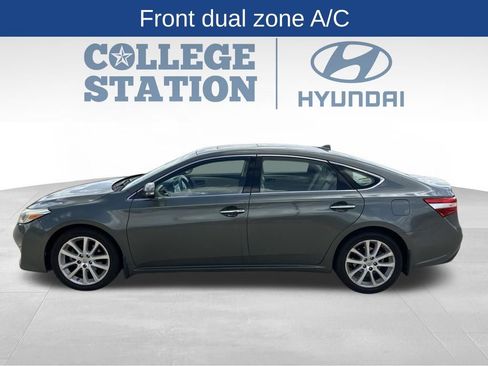 Used 2013 Toyota Avalon Limited FWD image 6