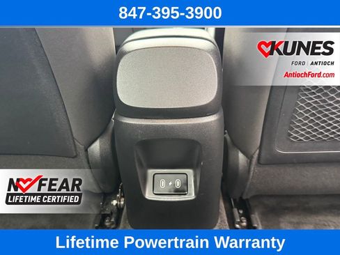 Used 2025 Hyundai Elantra SEL image 21