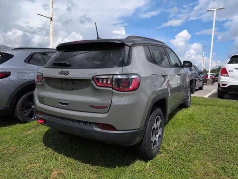 Used 2022 Jeep Compass Trailhawk w/ Sun and Sound Group AWD/4WD image 4