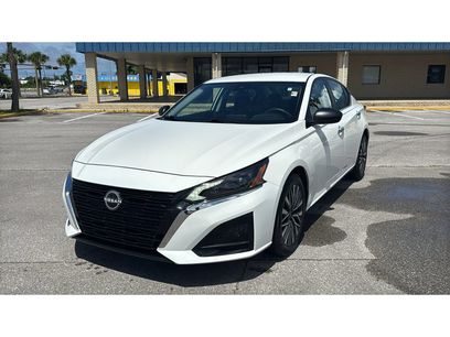 Used 2025 Nissan Altima 2.5 SV