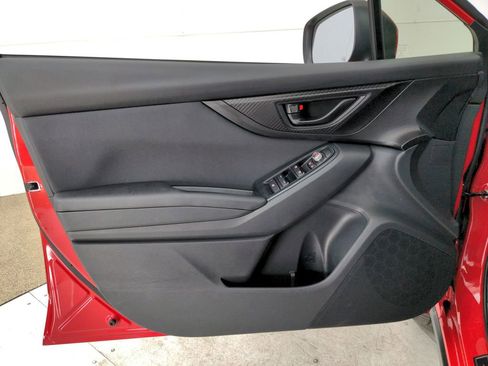 Used 2022 Subaru Crosstrek 2.0i Premium image 24