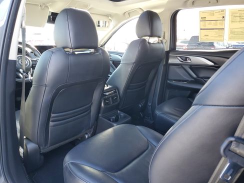 Used 2023 MAZDA CX-9 Touring image 11