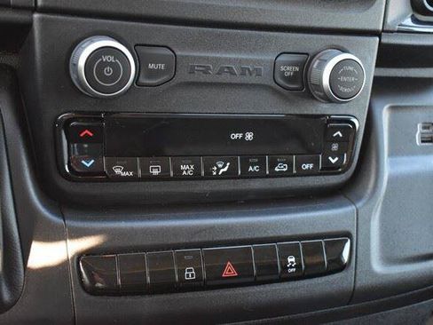 Used 2025 RAM ProMaster 2500 w/ Convenience Group FWD image 26