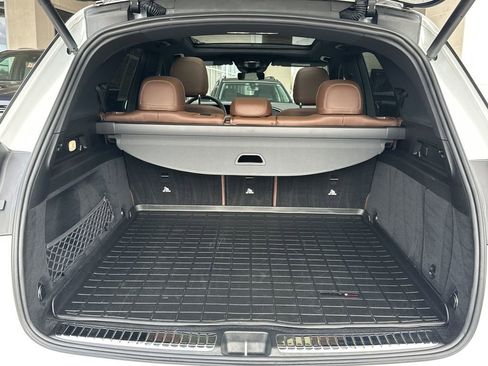 Used 2025 Mercedes-Benz GLE 350 4MATIC image 32