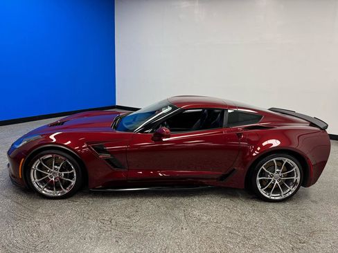 Used 2019 Chevrolet Corvette Grand Sport RWD image 7