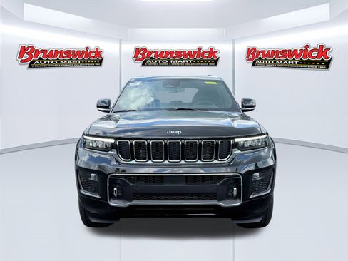 New 2025 Jeep Grand Cherokee Overland w/ Luxury Tech Group IV image 2