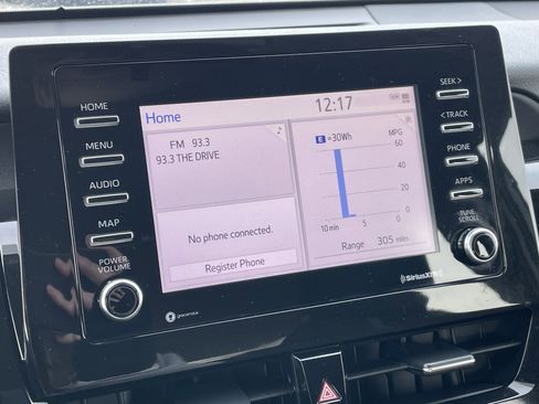 Used 2022 Toyota Camry LE image 28