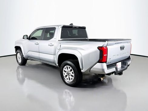 Certified 2024 Toyota Tacoma SR5 image 7