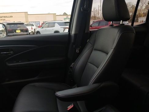 Used 2023 Honda Ridgeline RTL-E image 40