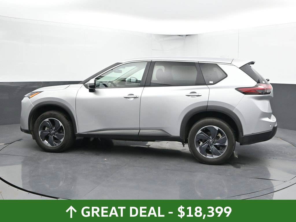 Used 2025 Nissan Rogue SV FWD image 10